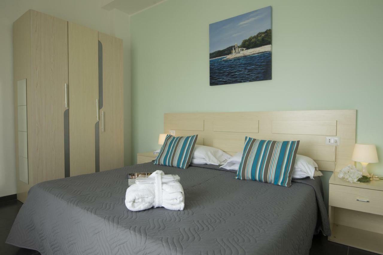 Hotel Spiaggia Marconi Rimini Exterior photo
